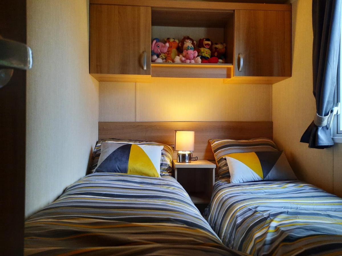Haggerston Castle 3 Bedroom Deluxe Holiday Home Cheswick  Exterior foto
