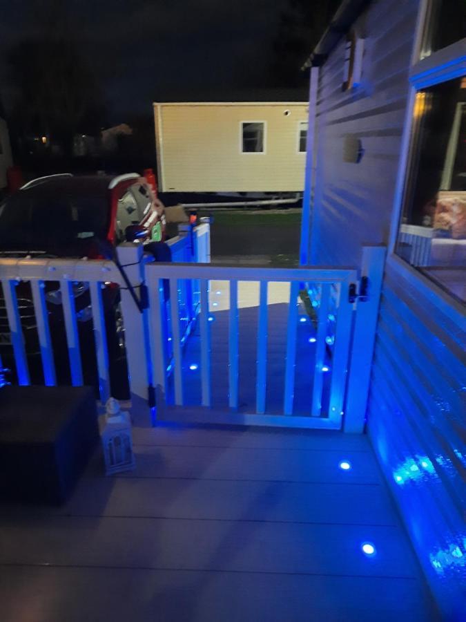 Haggerston Castle 3 Bedroom Deluxe Holiday Home Cheswick  Exterior foto